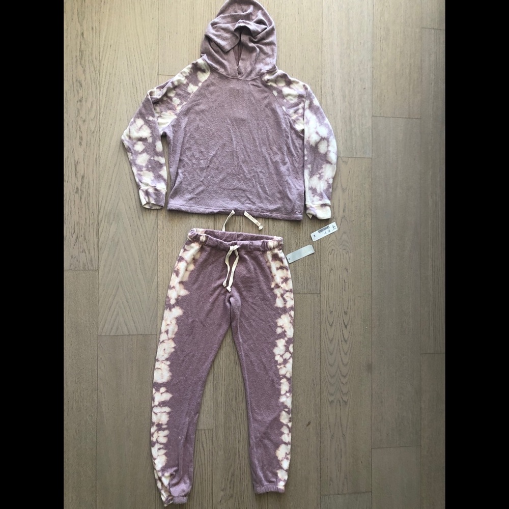 Vintage Havana Light Weight Tie Dye Sweatsuit